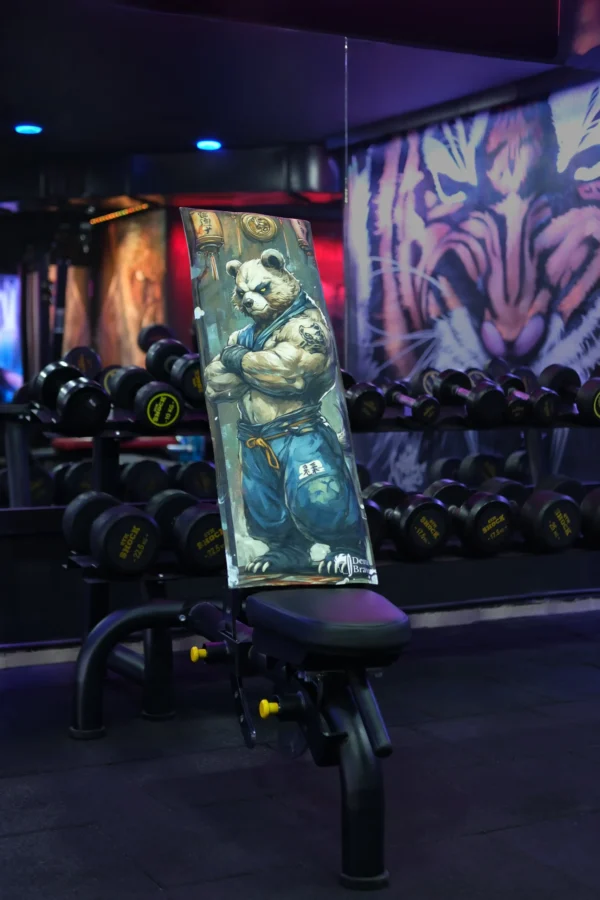 Akiro temalı, dövüş sanatlarından esinlenmiş güçlü panda figürlü spor havlusu.