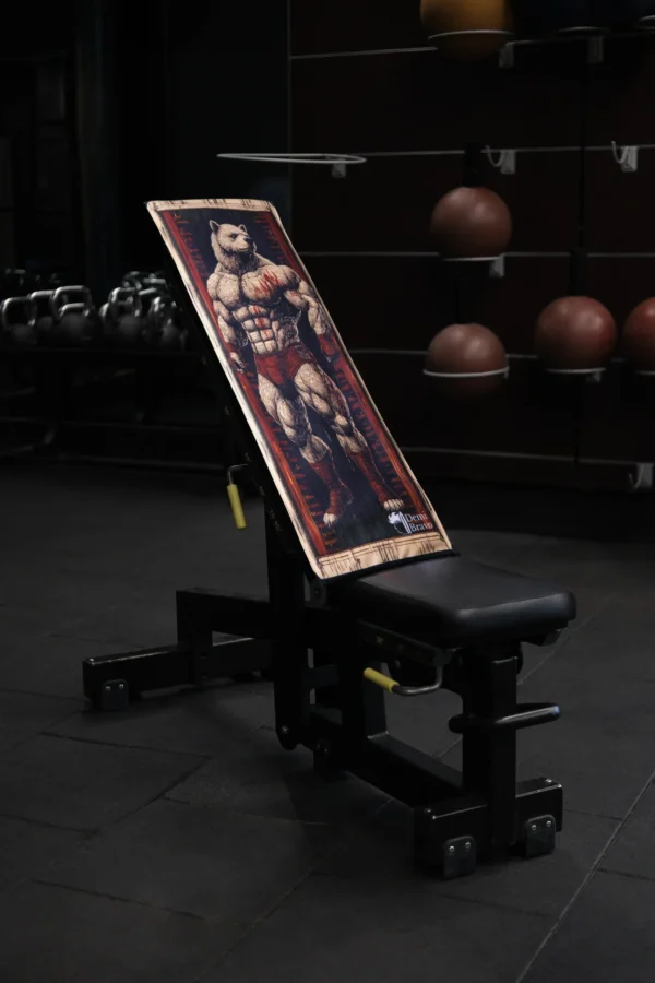 Smash Spor Havlusu, kompakt ve hafif yapısıyla her an yanınızda taşıyabileceğiniz bir üründür. Spor çantanızda minimum yer kaplayarak, antrenmanlarınızda veya seyahatlerinizde rahatlıkla yanınızda bulundurabilirsiniz. Özel saklama kılıfı sayesinde temiz ve hijyenik bir şekilde muhafaza edilebilir.